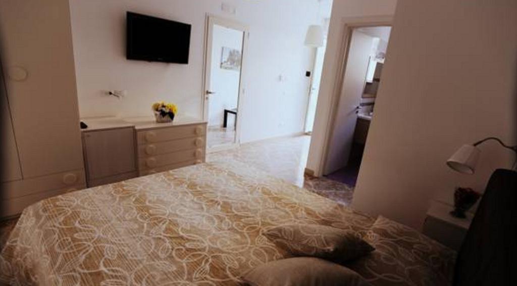 Bed and Breakfast Io Resto Qui Монополі Номер фото